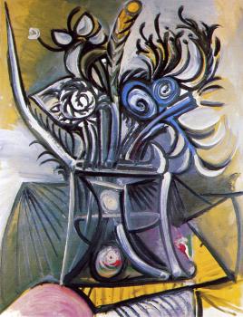 Pablo Picasso : vase of flowers on a table